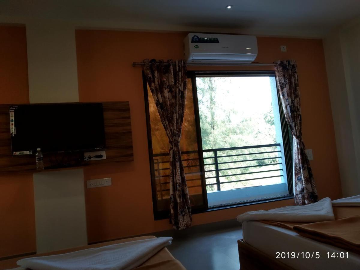Lotus Hotel Nagaon Beach อลีบาก ภายนอก รูปภาพ