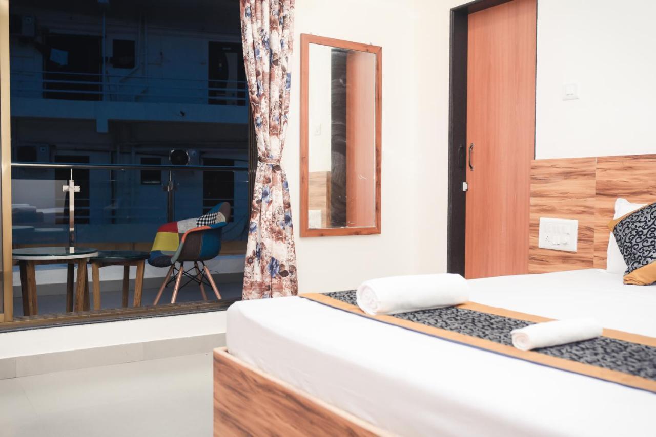 Lotus Hotel Nagaon Beach อลีบาก ภายนอก รูปภาพ